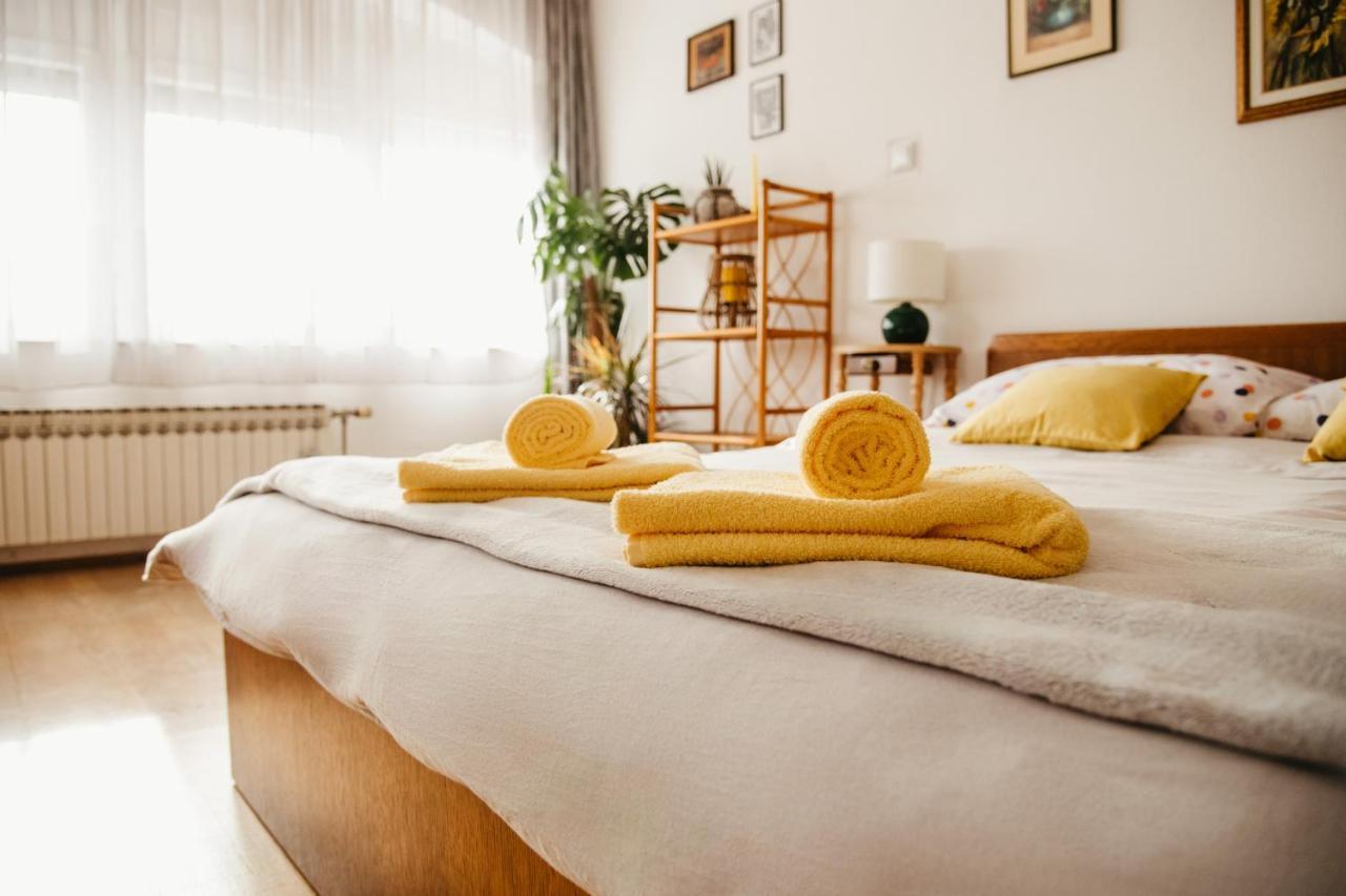 Soba Gloria Hotel Slavonski Brod Exterior photo